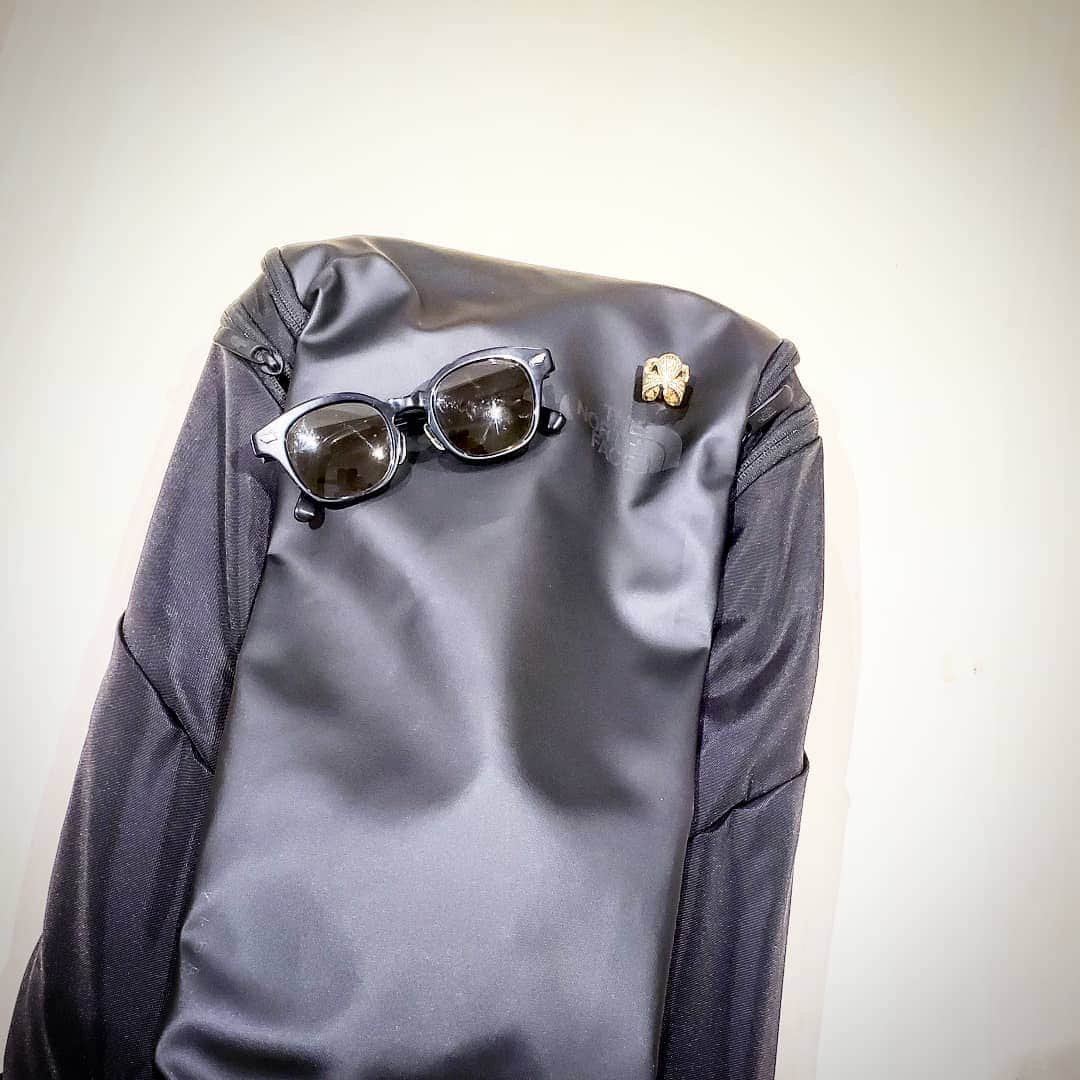 植竹拓さんのインスタグラム写真 - (植竹拓Instagram)「通勤用でバッグのお土産を貰った。 ありがとう☆ #northface」3月31日 20時51分 - hiromu0820