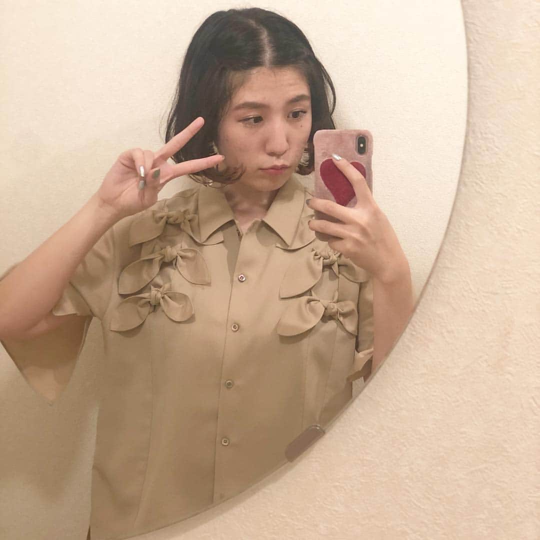 azのインスタグラム：「まんじゅうみたいに生きたい #tops #rpko」