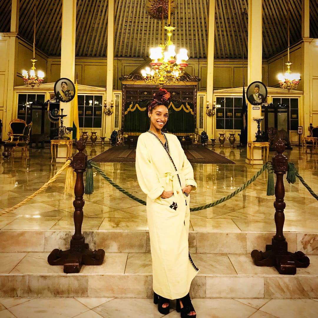 リアン・ラ・ハヴァスのインスタグラム：「I’m in Indonesia!」