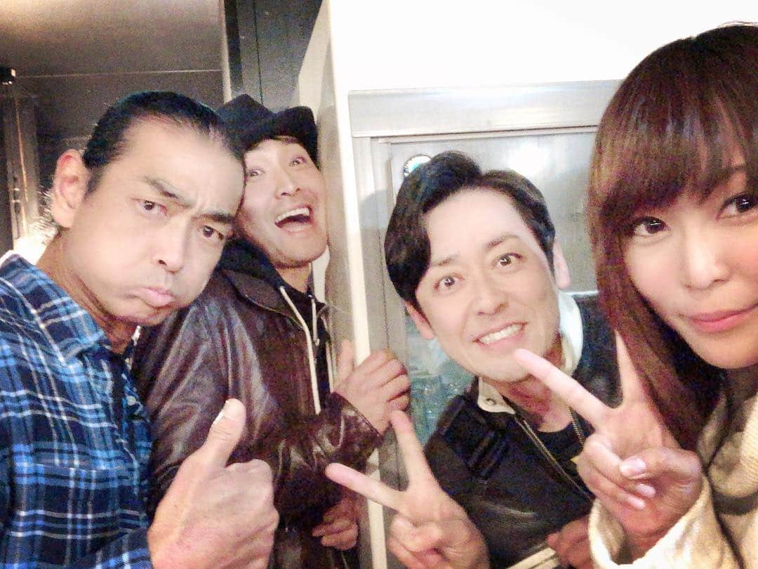 小野さゆりさんのインスタグラム写真 - (小野さゆりInstagram)「#お花見」3月31日 16時08分 - sayuriono0301