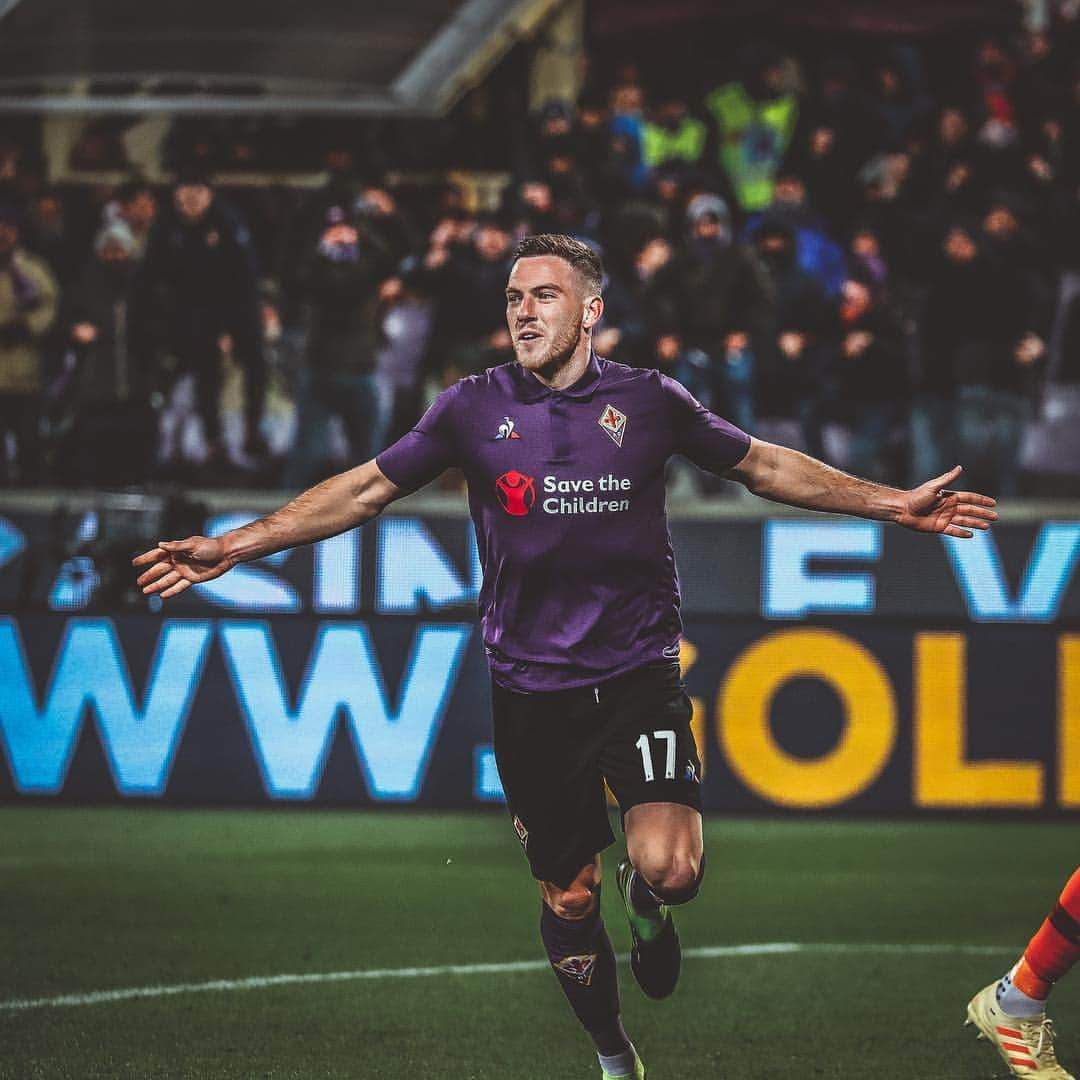 ACFフィオレンティーナさんのインスタグラム写真 - (ACFフィオレンティーナInstagram)「The moment you realize... IT'S FINALLY #MATCHDAY 🙌  #FiorentinaTorino  #NoiSiamoFirenze ⚜️ #InsiemeSiamoPiùForti」3月31日 16時47分 - acffiorentina