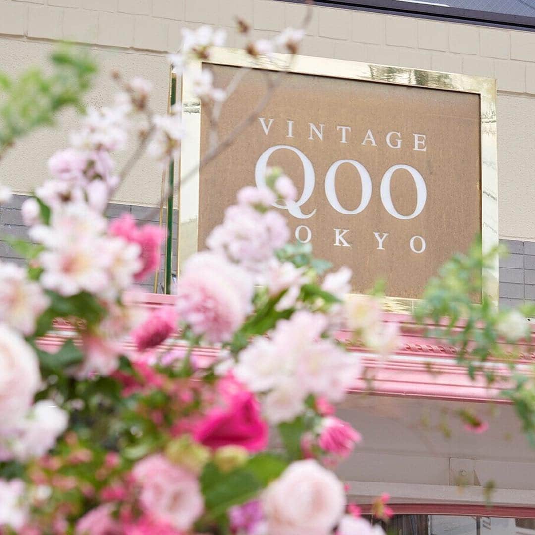 vintage Qooさんのインスタグラム写真 - (vintage QooInstagram)「VINTAGE QOO TOKYO  7th ANNIVERSARY💗💗💗 フラワーカーの写真を撮ってハッシュタグ&タグ付けでスペシャルクーポンをGet🌸✨ . @vintageqoo #QOO7th」3月31日 17時03分 - vintageqoo