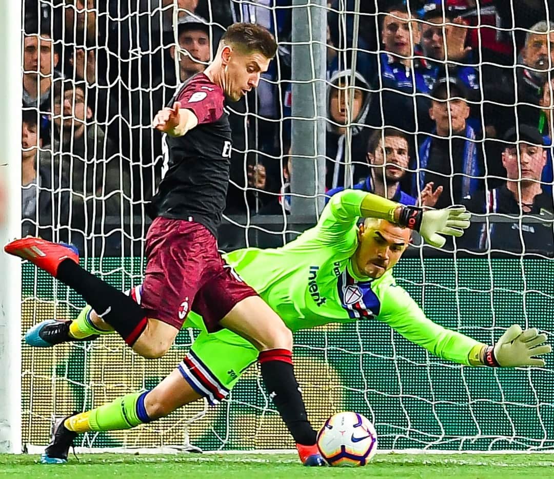エミリオ・アウデロのインスタグラム：「Che bella vittoria, What a night! 😁💪🏽 #forzasamp」