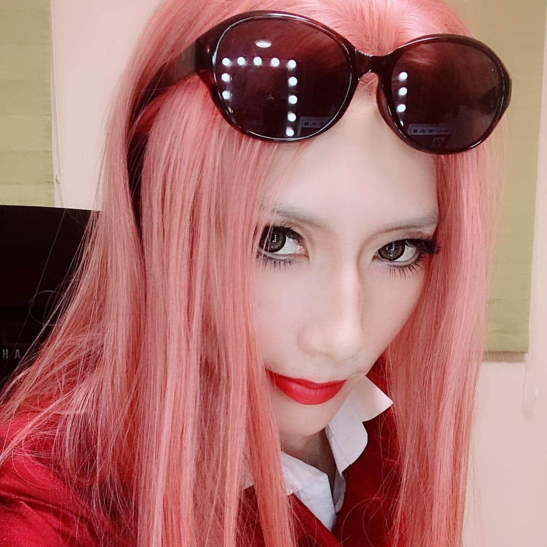 鷹村アオイのインスタグラム：「. メイク練習💄✨ ワンピースキャラです✨ . #コスプレメイク #コスプレメイク練習 #コスプレイヤー #ワンピースコスプレ」