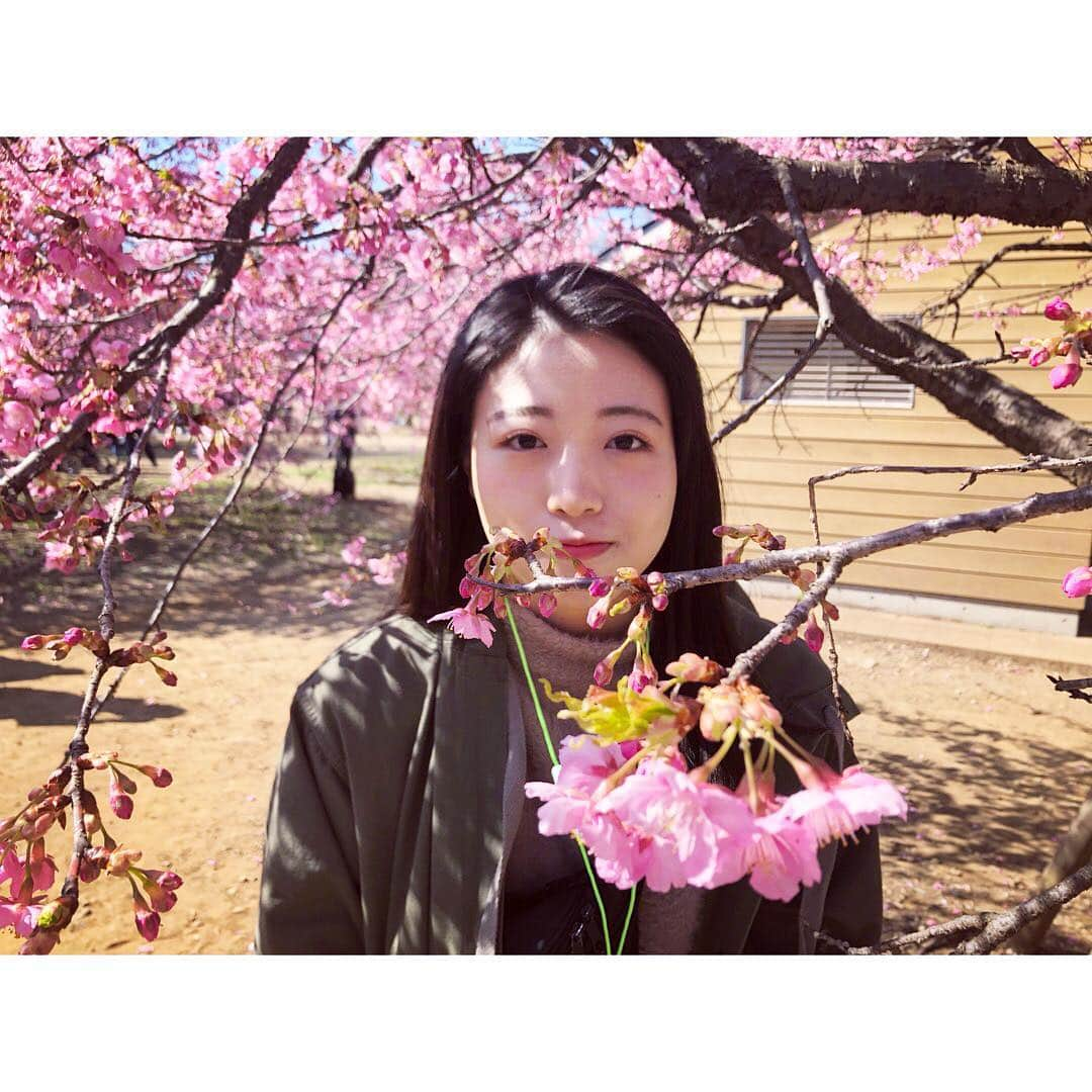 仮眠玲菜さんのインスタグラム写真 - (仮眠玲菜Instagram)「2/23 ゼアゼアちゃんお花見の下見 🌸  めいちゃ カイちゃん みずほち₍ ..̮ ₎ ⁽ ˙˙̮ ⁾₍ ..̮ ₎  #花見  #ゼアゼア  #代々木公園」3月31日 18時43分 - amai_re_re