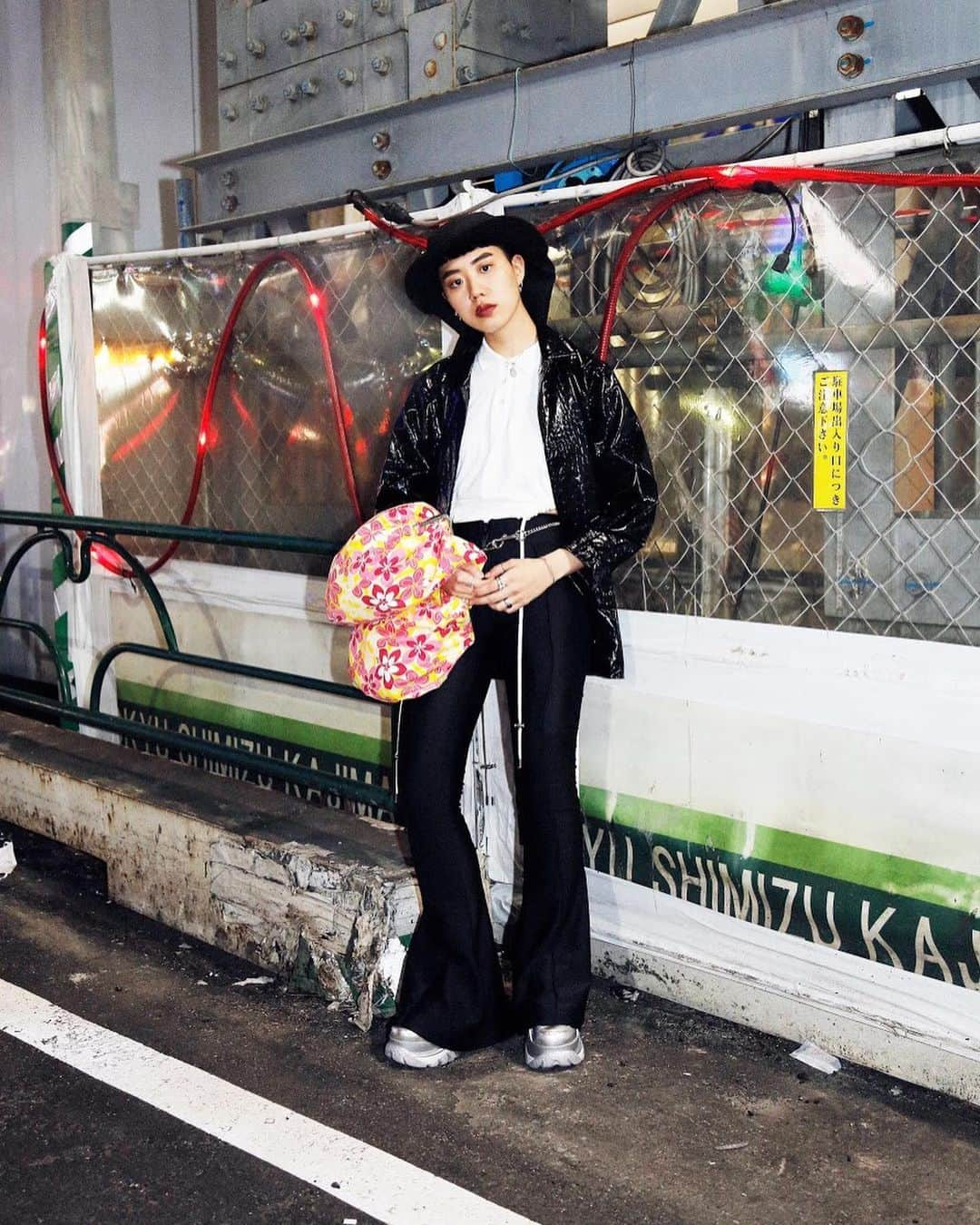 Droptokyoさんのインスタグラム写真 - (DroptokyoInstagram)「TOKYO STREET STYLE #streetstyle#droptokyo#tokyo#japan#streetscene#streetfashion#streetwear#streetculture#fashion#afwt#tokyofashion#tokyofashionweek  Photography: @drop_tokyo」3月31日 19時04分 - drop_tokyo