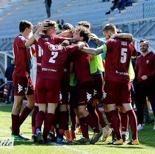 のインスタグラム：「Passo dopo passo... Rieti - Reggina 1-0」