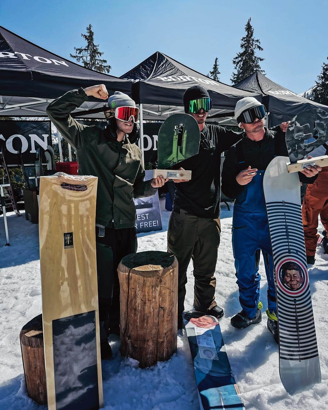 ステール・サンドベックさんのインスタグラム写真 - (ステール・サンドベックInstagram)「Snagged 1st place at the @absolutpark Stasj Banked slalom with same ⏰ as @adrian_krainer and the boss @grilo on 3rd🏃🏽‍♂️💨 #xxyears #AbsolutPark」4月1日 5時12分 - stalesandbech