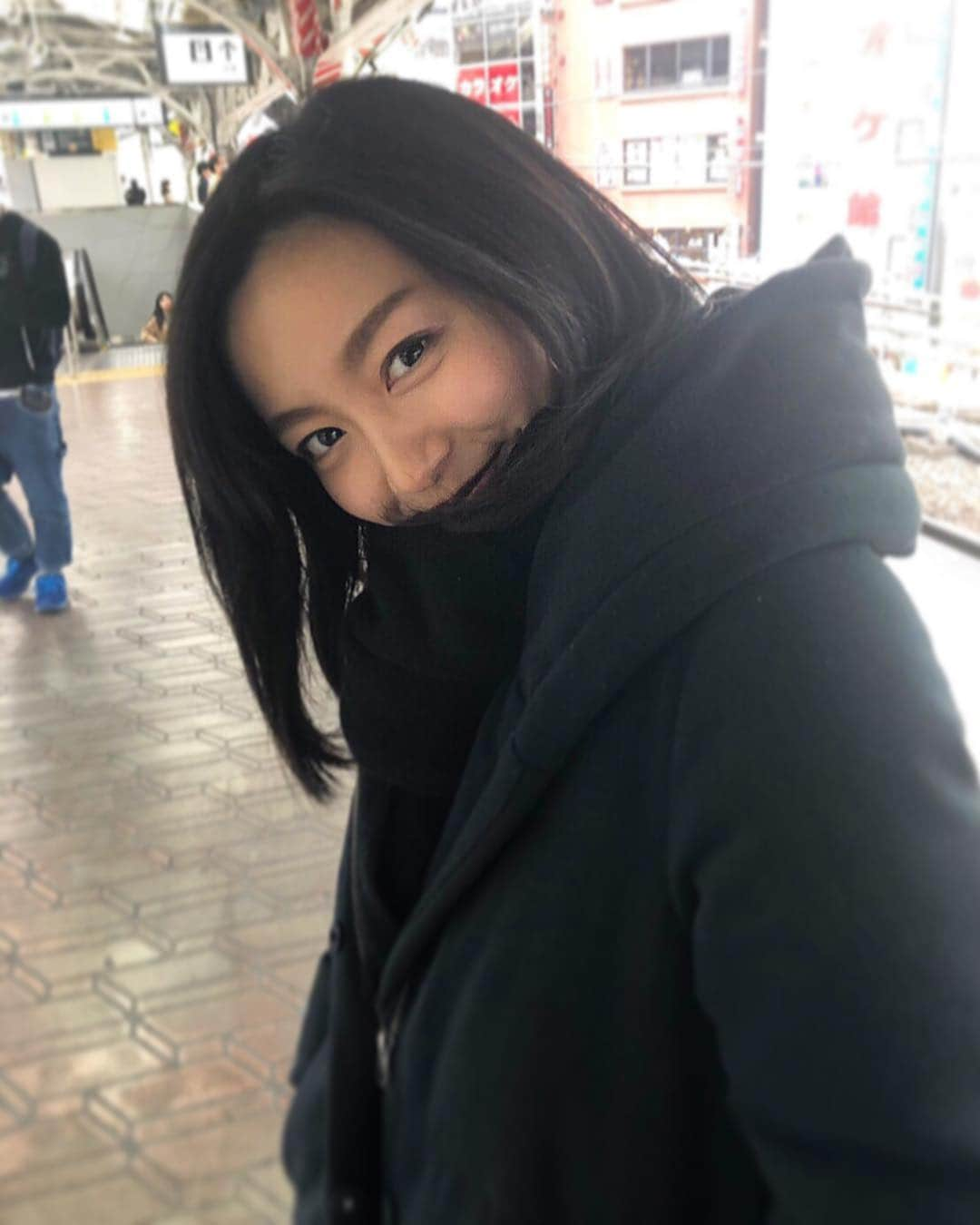 佐久間みなみさんのインスタグラム写真 - (佐久間みなみInstagram)「⠀ まだ寒いね❄️⠀ ⠀ It’s till cold here in Japan⠀ ⠀ 일본은 아직 좀 추운데여....?? ㅠㅠㅠ⠀ ⠀ #winter or #spring #japan #stillcold #冬なのか春なのか #寒い #私だけ ⁇ #笑 #겨울인지봄인지 #추워 #ㅋㅋㅋ」3月31日 21時00分 - sakuma_minami