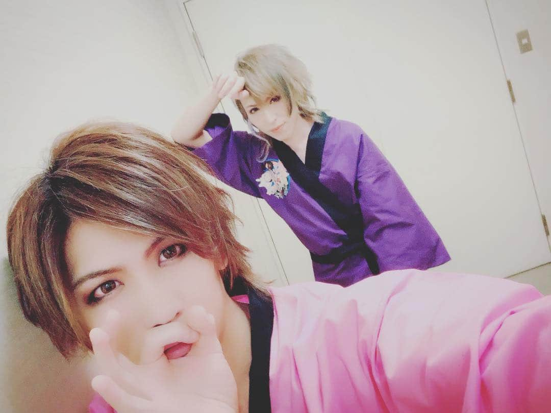 TAKUMA さんのインスタグラム写真 - (TAKUMA Instagram)「Brand New Vibe主催ありがとうございましたー！応援しにきてくれたみんなありがとうー！ 次は西川口公演！楽しみにしてますー！ #たんさん #BrandNewVibe #ギルド #安明 #あたりますように」3月31日 21時15分 - tan_tan_dayo