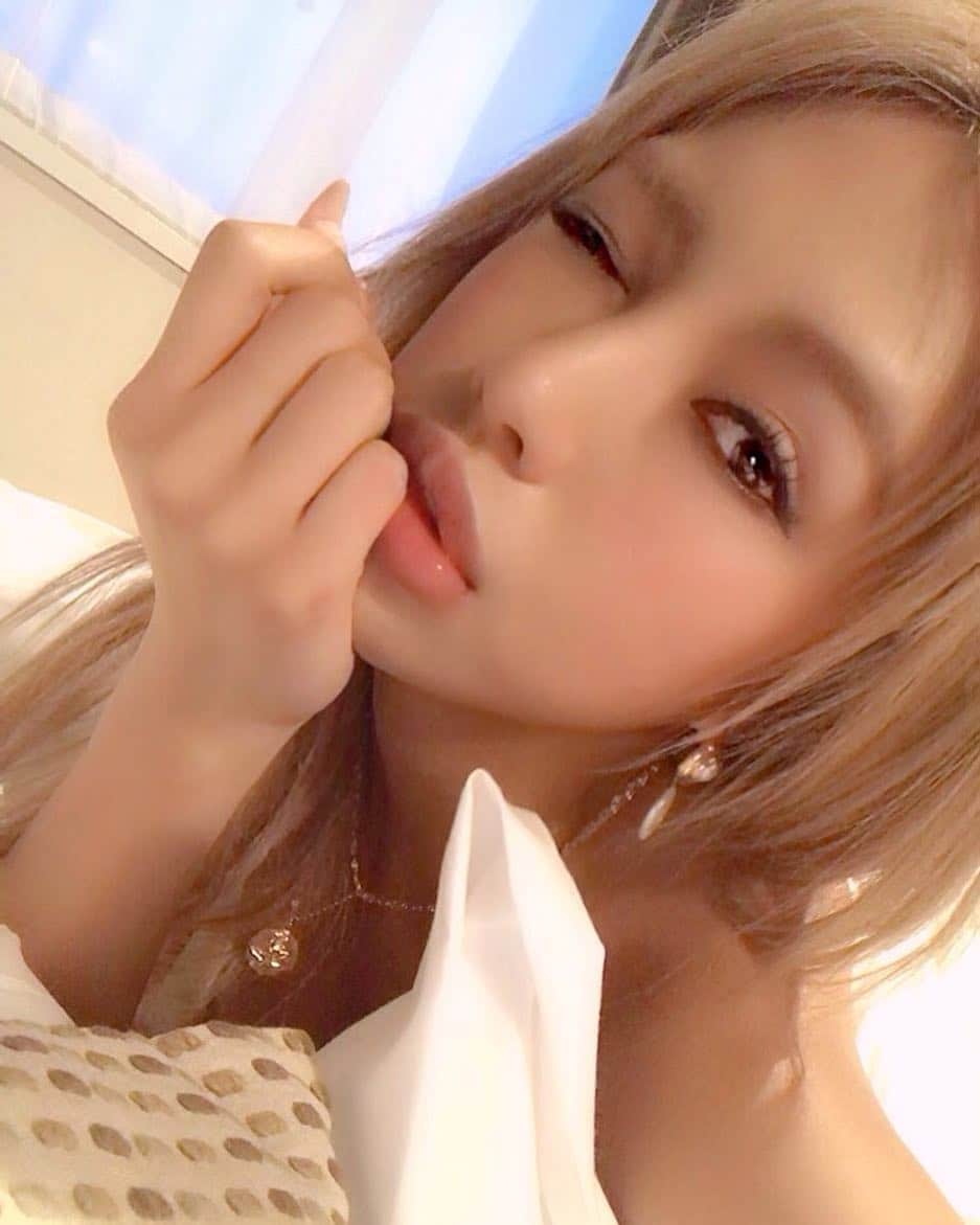 丹野珠里さんのインスタグラム写真 - (丹野珠里Instagram)「この前マツエクお直ししたのん✨ 今回はナチュラルめにしたよ🍡 : @eyelash_chrissie ｻﾝ　 ありがとうございました😊 : AKさんのライブ超感動した！！！ 魂が熱いね！もう最高！泣いた！ : おやのん🎵❤️+.° #cyberjapan #cyberjapandancers #cjd_junon #junon  #club #beauty #japanesegirl #サイバージャパン #ゴーゴーダンサー #ジュノン #コスチューム #クラブ #アッシュ #エクステ  #オススメ #美容 #渋谷 #マツエク #クリッシー #ボリュームラッシュ #まつげ」3月31日 21時34分 - cjd_junon