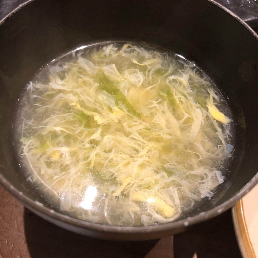 甘糟記子さんのインスタグラム写真 - (甘糟記子Instagram)「石垣島1日目の夕飯は寅壱精肉店！  今回4日間とも焼肉屋さんを予約してます（笑）  石垣島は石垣牛が有名なので、焼肉店の激戦区！  今回はそれも楽しみの１つ（笑）  寅壱精肉店さん、期待を裏切らない美味しさとコスパ！ 一人前の量が結構しっかりあったよ〜！ ちなみに、精肉店がやってるので、横でお肉も買えます( ^ω^ ) 石垣牛をお友達に送ったり(๑˃̵ᴗ˂̵) 美味しかった〜(≧∀≦) #石垣島#焼肉#寅壱精肉店#美味しい#石垣牛#春休み#家族旅行#旅行#子連れ旅#japanese#japan #ishigakiisland」3月31日 21時37分 - norihey924