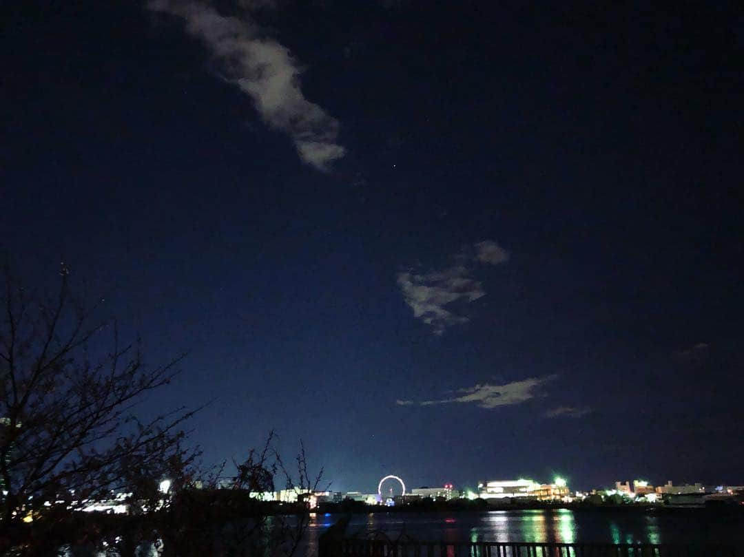 ホリエアツシさんのインスタグラム写真 - (ホリエアツシInstagram)「ライブ週間🗓始まりましたな！ #夜景コレクティブ」3月31日 22時18分 - a.horie