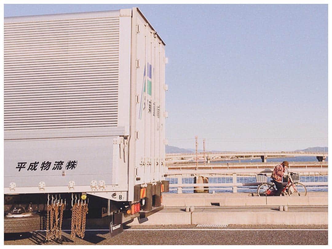 spatulaのインスタグラム：「・ 駆け抜ける平成👵🏼 ・ 🚴‍♀️平成🚴 ・ ・ (￣^￣)ゞビゴッ🇯🇵」