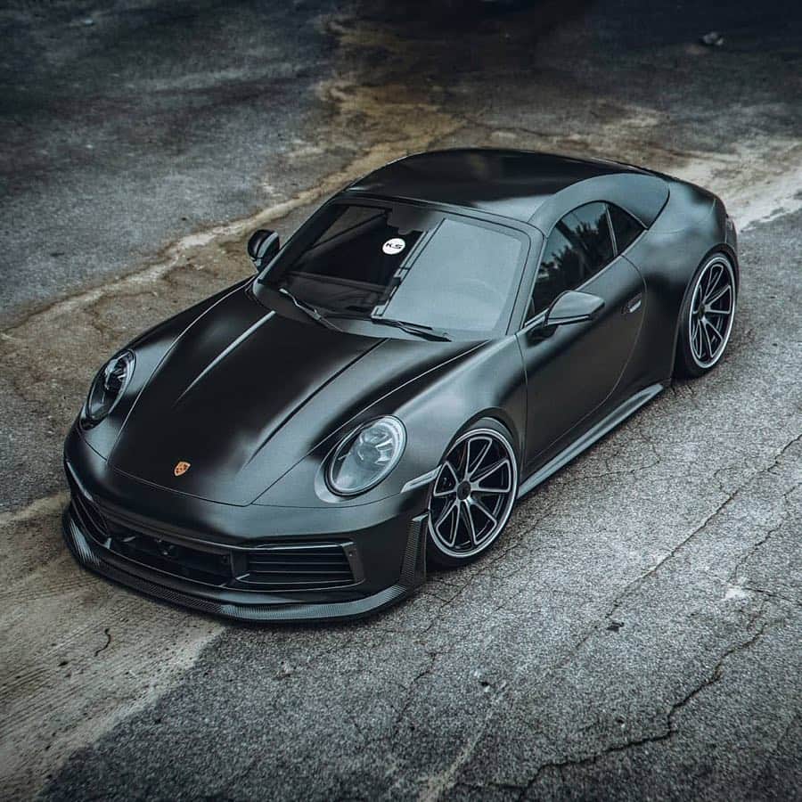 CARLiFESTYLEさんのインスタグラム写真 - (CARLiFESTYLEInstagram)「992 x Dropped. Yes or No? Render @the_kyza #carlifestyle」3月31日 22時35分 - carlifestyle