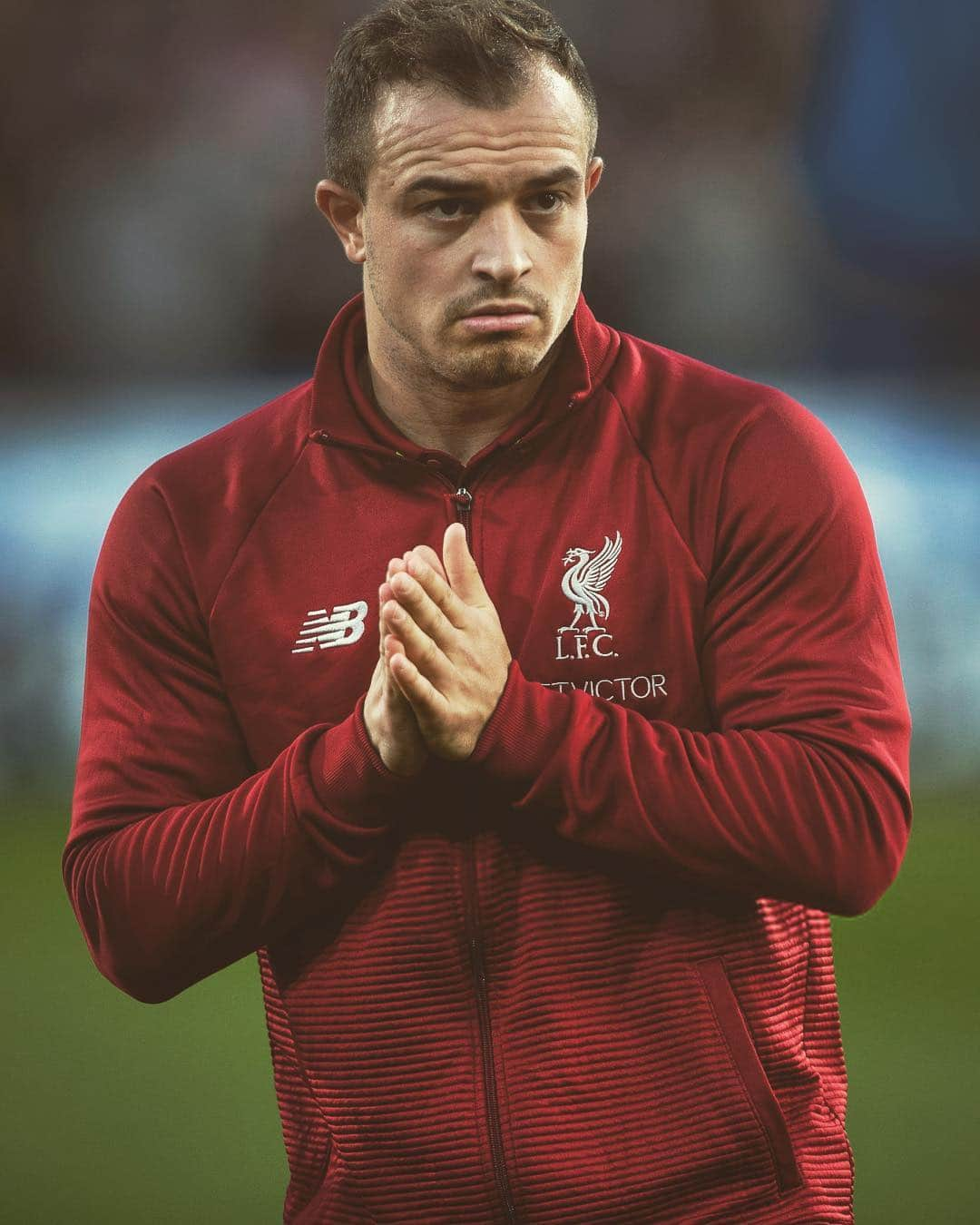 ジェルダン・シャチリさんのインスタグラム写真 - (ジェルダン・シャチリInstagram)「Matchday! ⚽️ #XS23 #YNWA 🤲🏽💪🏼🔥🔴」3月31日 22時55分 - shaqirixherdan