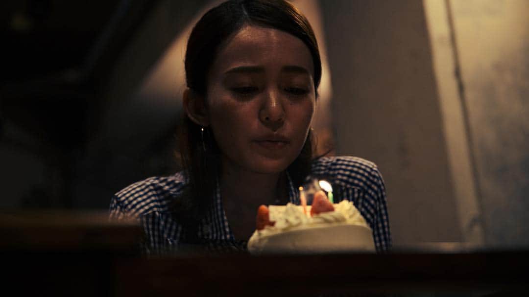 小林美季さんのインスタグラム写真 - (小林美季Instagram)「BlueVintageさんの New Single♫ 「Beautiful Woman」  ぜひ Youtubeで フルを見てください♡* #MV #出演情報 #Beautifulwoman #bluevintage #ブルビン #music #めちゃいい #小林美季 #mikikobayashi  #model #actress #女優 #小柳津林太郎 さん #thankyou #撮影 #楽しかった #オフショット」3月31日 22時55分 - miki_66v