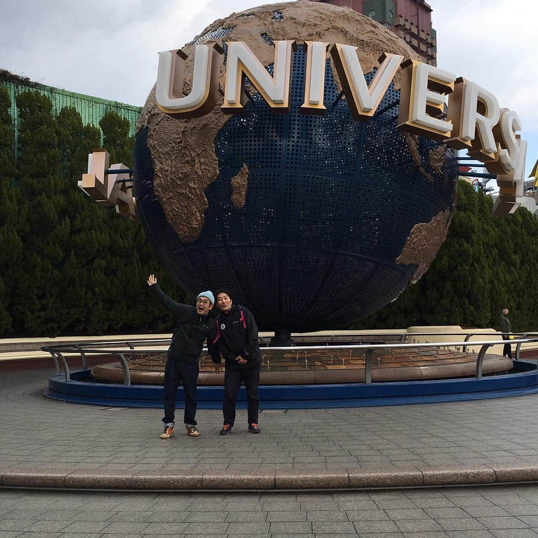 中島ヒロトさんのインスタグラム写真 - (中島ヒロトInstagram)「USJ with だんちゃん。  21年間、ありがとう。」3月31日 23時03分 - djhirotonakajima