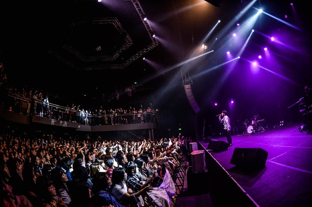 向井太一さんのインスタグラム写真 - (向井太一Instagram)「THANK YOU SHANGHAI 💙 また帰ってくるよ！  Photo by Jerry Hu  #向井太一」3月31日 23時31分 - iamtailjp