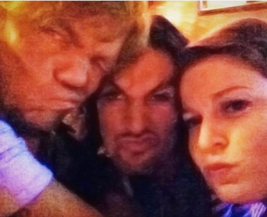 ピーター・ディンクレイジのインスタグラム：「Tyrion, Khal Drogo, and Ros」