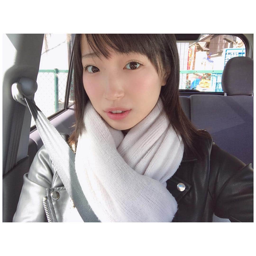 有明ゆなさんのインスタグラム写真 - (有明ゆなInstagram)「質問じゃなくてもオッケーだよ(〃ω〃) DM返せないからストーリーでお願い♡ . . . . #有明ゆな #ちっぱい #シンデレラバスト #私服 #グラドル #グラドル自画撮り部 #グラドル自撮り部 #グラビアモデル #グラビアアイドル #ストーリー #質問 #質問コーナー #japanesegirl #happygirl」4月1日 0時36分 - ariake_yuna