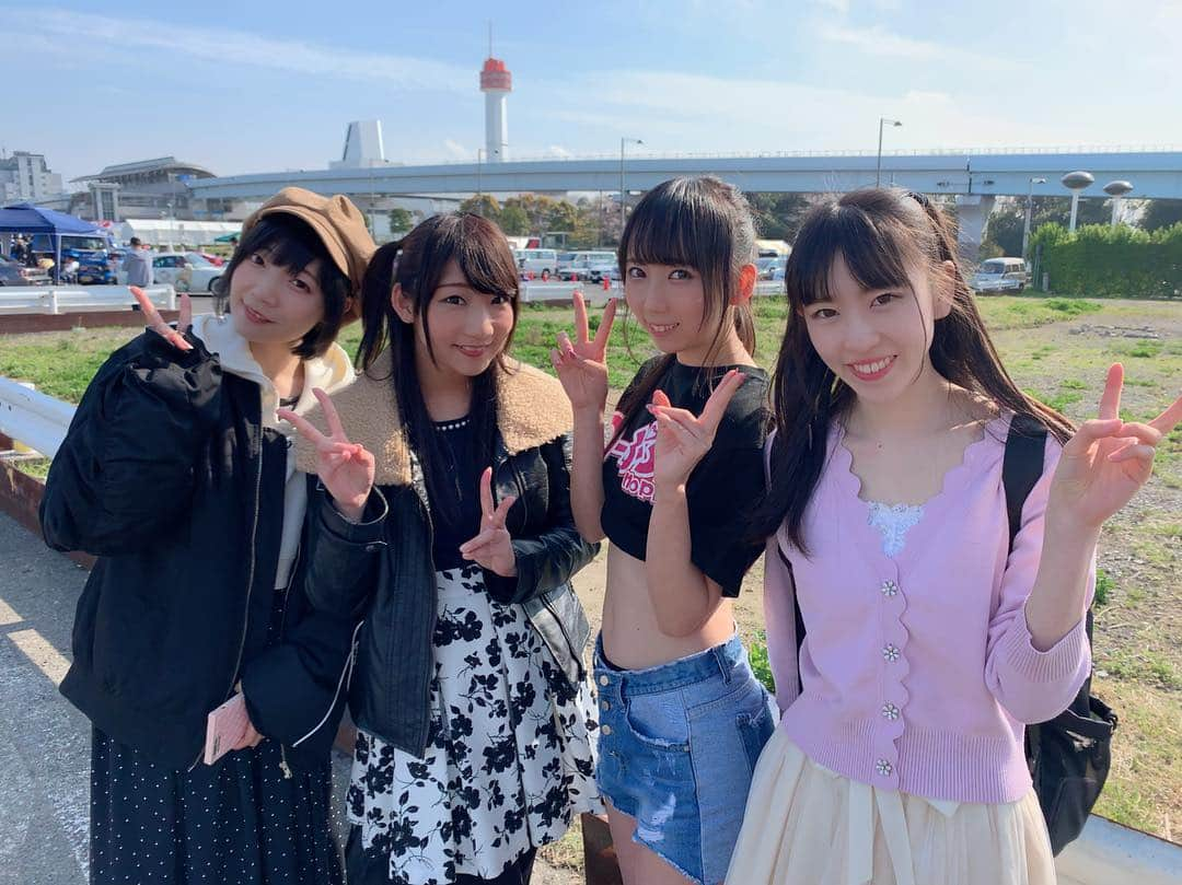 瀬戸栞さんのインスタグラム写真 - (瀬戸栞Instagram)「SEVEN4メンバー仲良し写真🥰💗 左からあやちさん、あいぽんさん、私、ぴーしょーさん！ いつかさん付けを止めたい😂ww だけど呼び捨てにするの恥ずかしい〜！！！！ #痛車天国 #seven4 #idol #instagood #followｍe #いいね歓迎 #フォロー大歓迎 #瀬戸栞」4月1日 0時44分 - shiori_seto