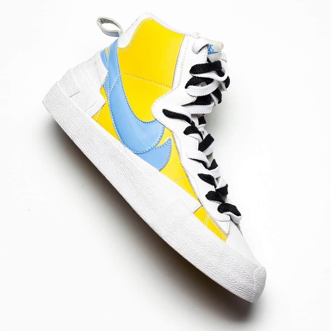 HYPEBEASTさんのインスタグラム写真 - (HYPEBEASTInstagram)「UPDATE: @nike has confirmed that this pair is not an official sneaker. - @hypebeastkicks: Here’s a first look at the @sacaiofficial x @nike Blazer-Dunk hybrid in a yellow/light blue colorway. Cop or drop? Photos: @hanzuying」4月1日 0時38分 - hypebeast