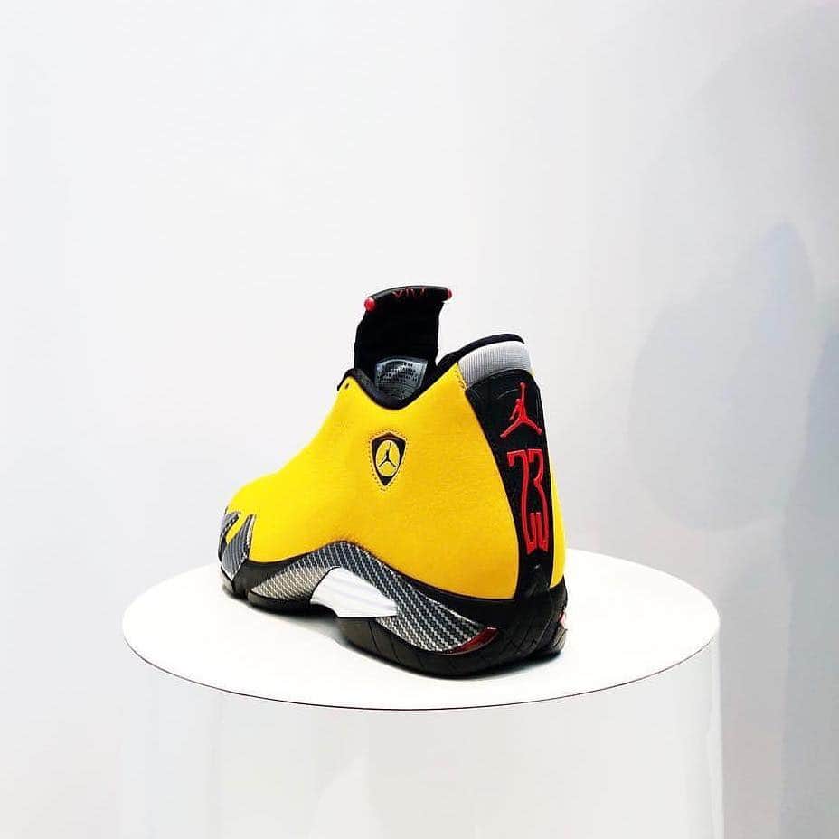 Nice Kicksさんのインスタグラム写真 - (Nice KicksInstagram)「Jordan Brand is revisiting Michael Jordan’s love for Italian sports cars this summer with a new iteration of the Air Jordan 14 🏎 Thoughts?」4月1日 6時17分 - nicekicks