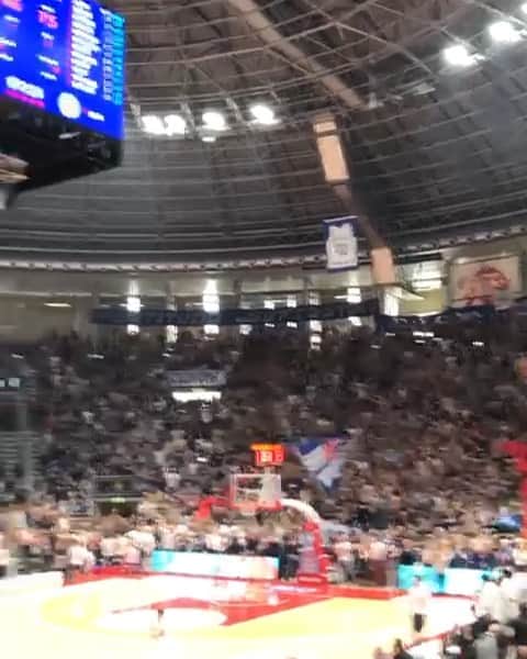 マノロ・ガッビアディーニのインスタグラム：「BENTORN🅰️TI ⚪️🔵🦅 @christian_pavani @mancio6 @fortitudo103_official」
