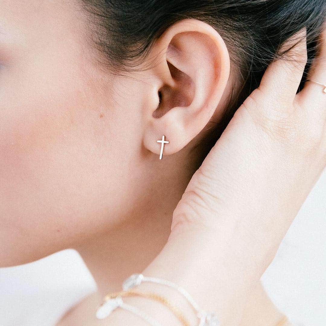 のインスタグラム：「The perfect finishing touches for every outfit (and every occasion) ✨ (tap to shop)」