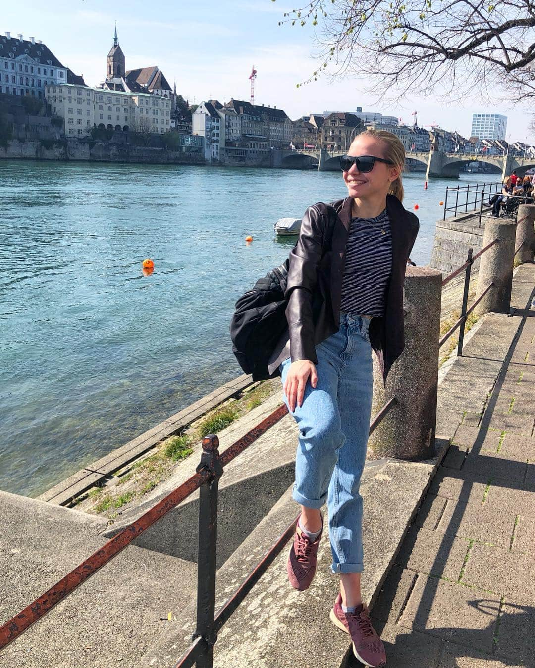 ユリア・シェチニンさんのインスタグラム写真 - (ユリア・シェチニンInstagram)「🍦☀️ • #spring #warmweather #weekend #qualitytime #switzerland #weekendathome #nature #basel」4月1日 1時34分 - iouliachtchetinina