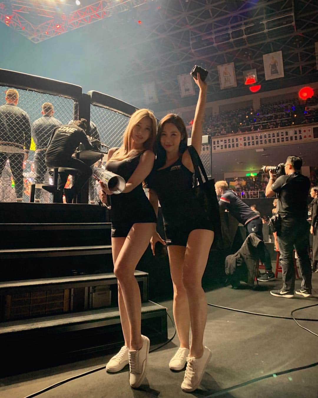 ハン・ジウンさんのインスタグラム写真 - (ハン・ジウンInstagram)「꺄르츨츠ㅡ릉ㅍ하핳탛ㅊ하햐핳>_<」4月1日 1時42分 - jieun_han