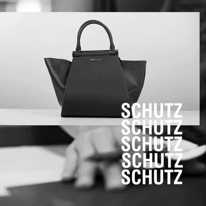 Schutzのインスタグラム：「DISCOVER ANNA  #schutzfall #schutzhandbags」