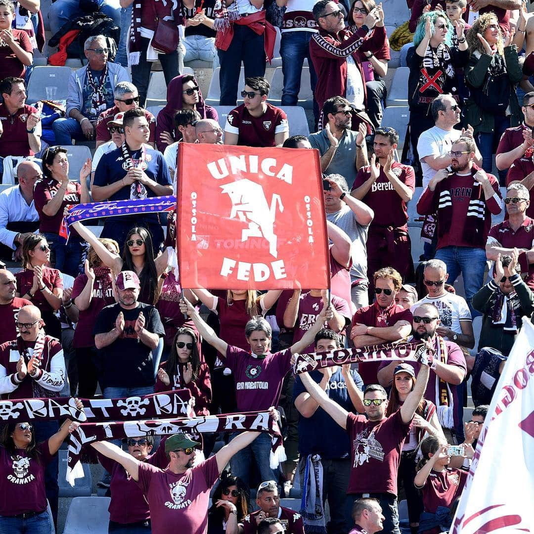 トリノFCさんのインスタグラム写真 - (トリノFCInstagram)「📸🐂📸🐂📸🐂 ________________________ #SFT #FiorentinaTorino #serieA #football」4月1日 2時00分 - torinofc1906