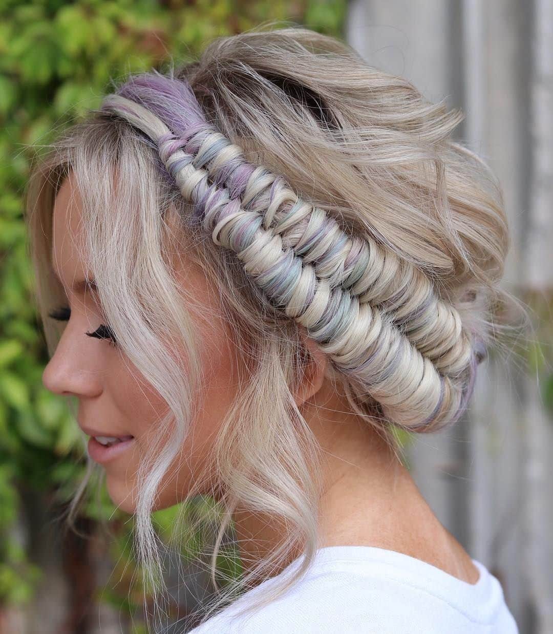 Sam Villaさんのインスタグラム写真 - (Sam VillaInstagram)「Do you ever see wearable hair #inspiration online and think "that would never work on me"? Don't underestimate the power of extensions! This #beautiful infinity #milkmaidcrown by @theconfessionsofahairstylist on @haileyr.beauty utilizes custom colored @hairtalkusa extensions to add fullness.⠀ ⠀ For more pro #hairtips, tricks and inspiration - come visit us on the road! For the most up-to-date schedule for #SamVilla and the #SamVillaTeam, please go to the link in our profile! ⠀ *⠀⠀⠀ *⠀⠀⠀ *⠀⠀⠀ #SamVillaHair #SamVillaCommunity #SamVillaTools #ittakesapro #tightbraids #beyondtheponytail #modernsalon #thebeautyeffect #updo #downstyle #bohostyle #braidsofig #hairvids #creativeliving #beautygram #prettyhair #prettyupdos #braidsofig #festivalseason #festivalhair #infinitybraid #bridal #bridesmaid #festivalstyle」4月1日 2時02分 - samvillahair