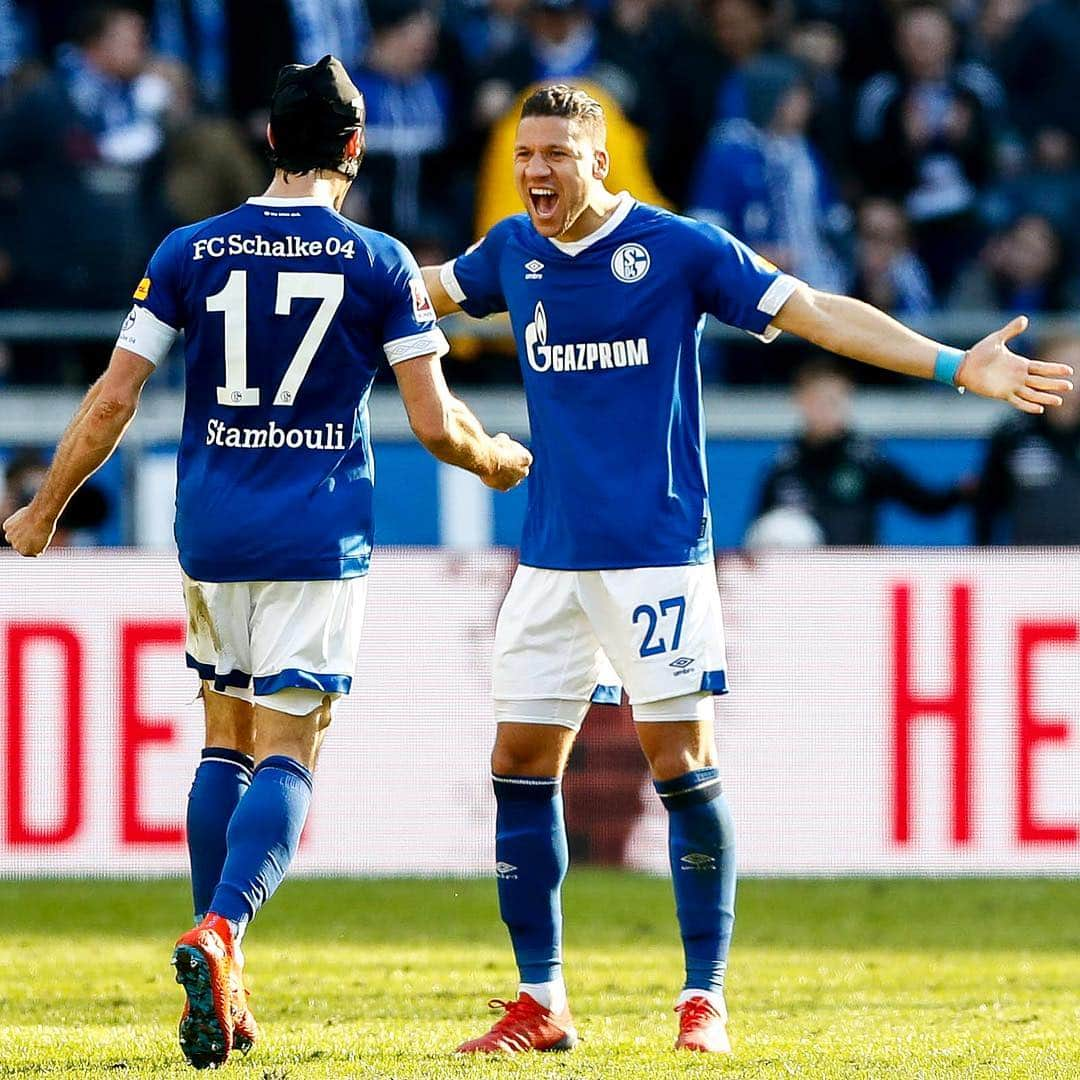 シャルケ04さんのインスタグラム写真 - (シャルケ04Instagram)「How we‘ve missed this feeling! 🤩 . . #H96S04 #S04 #Schalke #Matchday #Bundesliga #Football #Soccer #Knappen #🔵⚪️」4月1日 2時44分 - s04