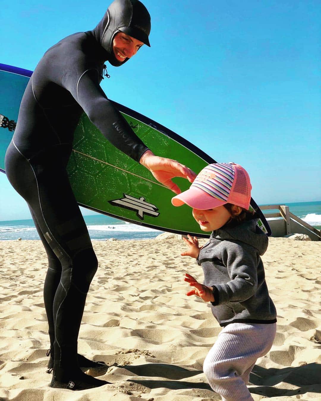 ルノー・ラビレニさんのインスタグラム写真 - (ルノー・ラビレニInstagram)「Weekend en famille avec soleil et surf ca fait du bien 🙌🏼」4月1日 3時38分 - airlavillenie