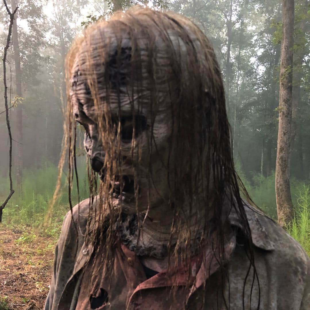 The Walking Deadさんのインスタグラム写真 - (The Walking DeadInstagram)「A gallery of a few of our walkers from season 9.  An amazing team of artists, sculptors, painters help bring these creations to life.  On set @crognalegino @somemonsterism @wasnerkevin along with Lee Grimes, Kristal Shannon, Mark Ross, Mo Meinhart. Andy Fowler, Addison Foreman, Justin Faith, Claire Mulroy among a few.  Many thanks to your continued enthusiasm and dedication.  See their work tonight in the season finale and tweet live at @​WalkingDead_AMC」4月1日 4時11分 - amcthewalkingdead