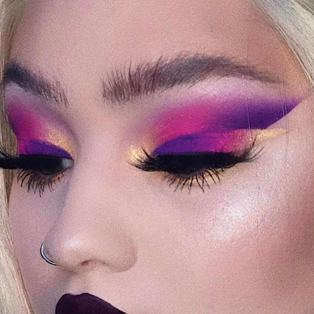 Anastasia Beverly Hillsさんのインスタグラム写真 - (Anastasia Beverly HillsInstagram)「✨🌊 @dolls0ul 🌊✨ ⠀⠀⠀⠀⠀⠀⠀⠀⠀⠀⠀⠀ 🌄EYES: Riviera 🛳 palette (inheritance, bahamas and cannes)」4月1日 14時13分 - anastasiabeverlyhills