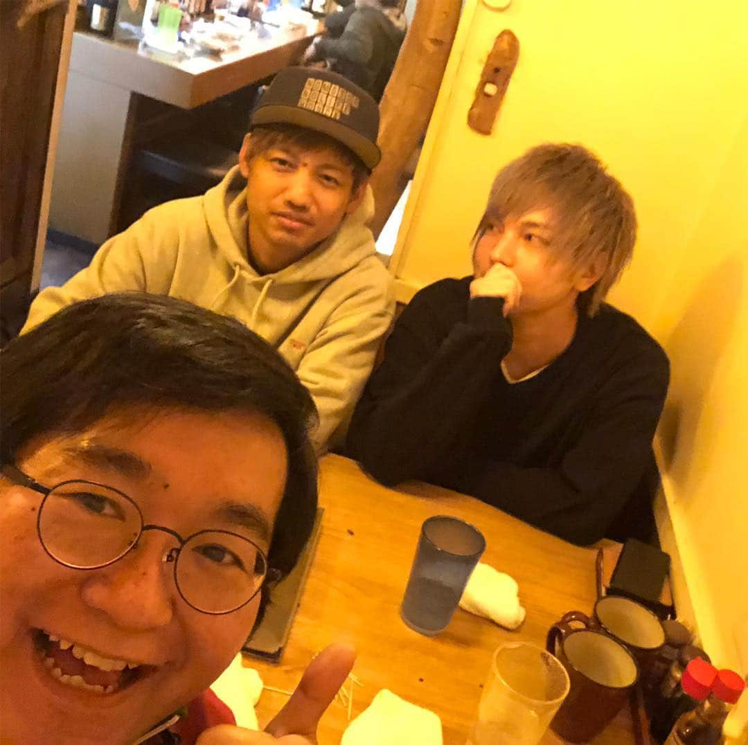 小石田純一さんのインスタグラム写真 - (小石田純一Instagram)「久しぶりにORANGE RANGEのHIROKI さんと飲みました。なつき君とはしょっちゅう飲んでます。  #orangerange #オレンジレンジ #HIROKI さん #今なつき くん #飲み #小石田純一」4月1日 14時20分 - koishida.trendy