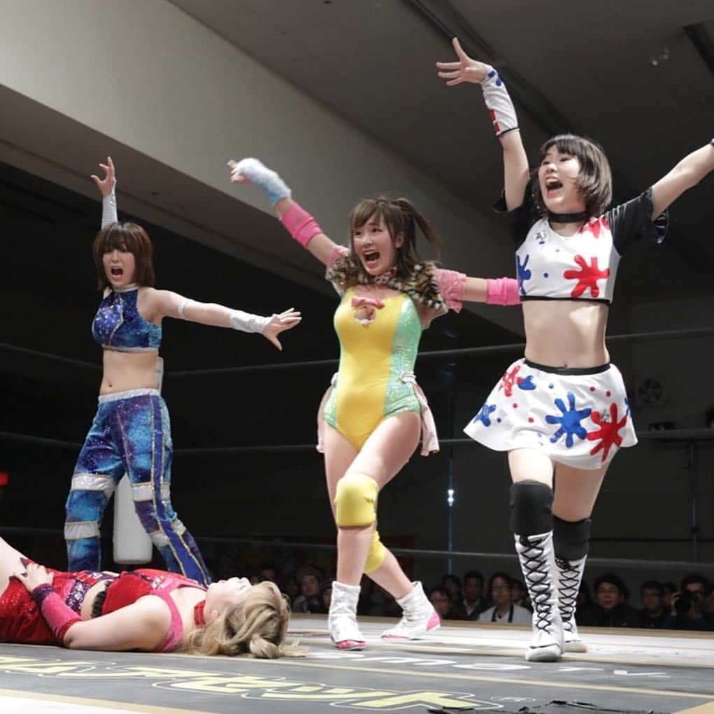 卯渚さやかさんのインスタグラム写真 - (卯渚さやかInstagram)「新木場からの博多スターレーンと2日間の試合ありがとうございました🙏🏻✨ ゆみとまひろんの同期3人組で2日間やらせてもらった  もっと整地したいな #tjpw#プロレス #プロレスラー#professionalwrestling #wrestler #東京女子プロレス #うなぎひまわり」4月1日 14時57分 - unapiiiiiii