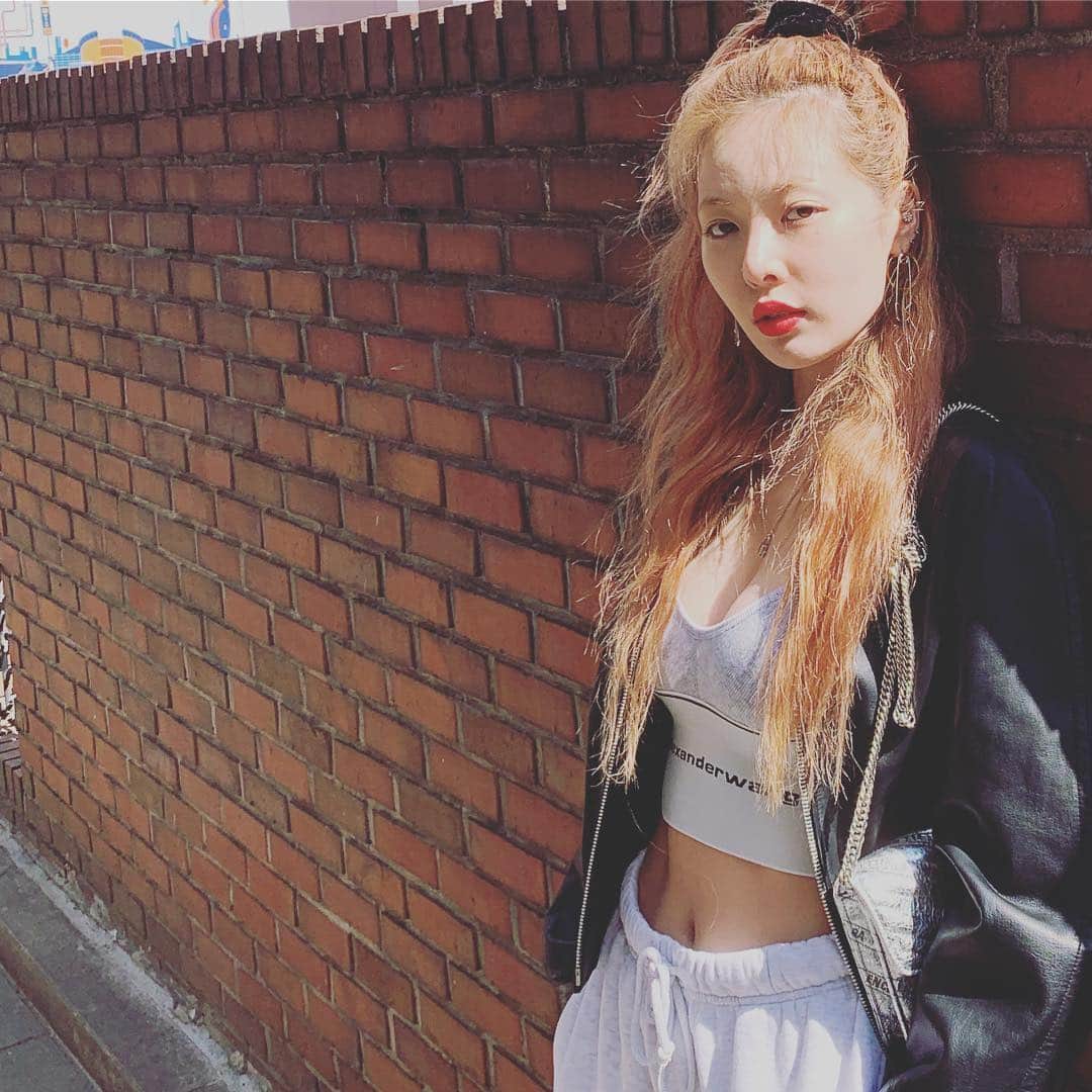 ヒョナ さんのインスタグラム写真 - (ヒョナ Instagram)4月1日 15時18分 - hyunah_aa