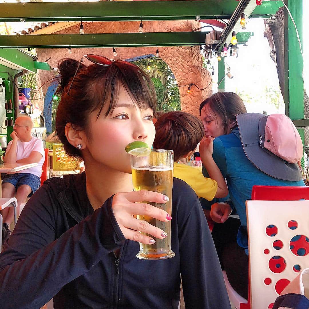 沢辺りおんさんのインスタグラム写真 - (沢辺りおんInstagram)「#ハワイ #hawaii  #beer」4月1日 6時46分 - rionsawabe