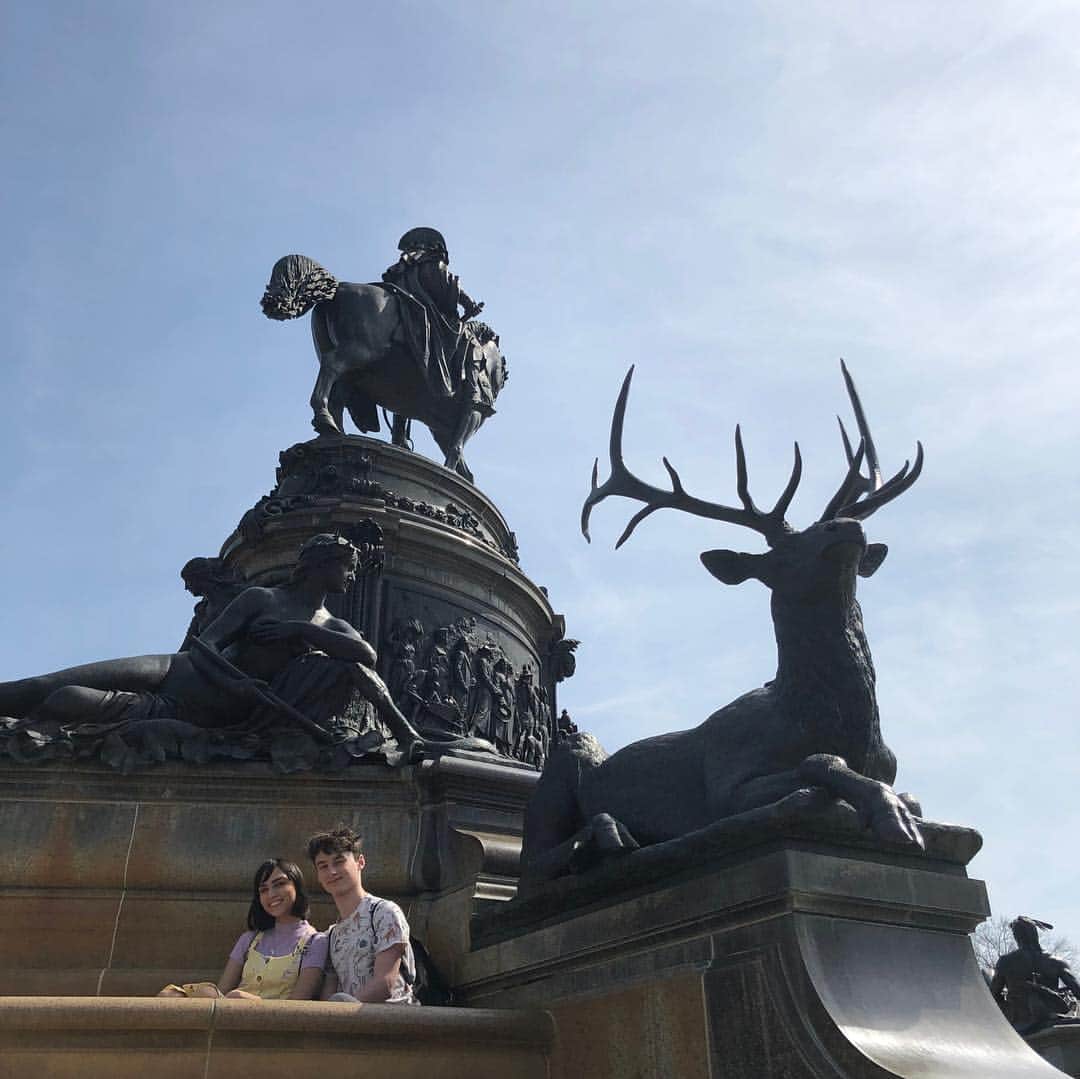 ワイヤット・オレフさんのインスタグラム写真 - (ワイヤット・オレフInstagram)「thanks dawg (girlfriend)」4月1日 7時01分 - wyattoleff