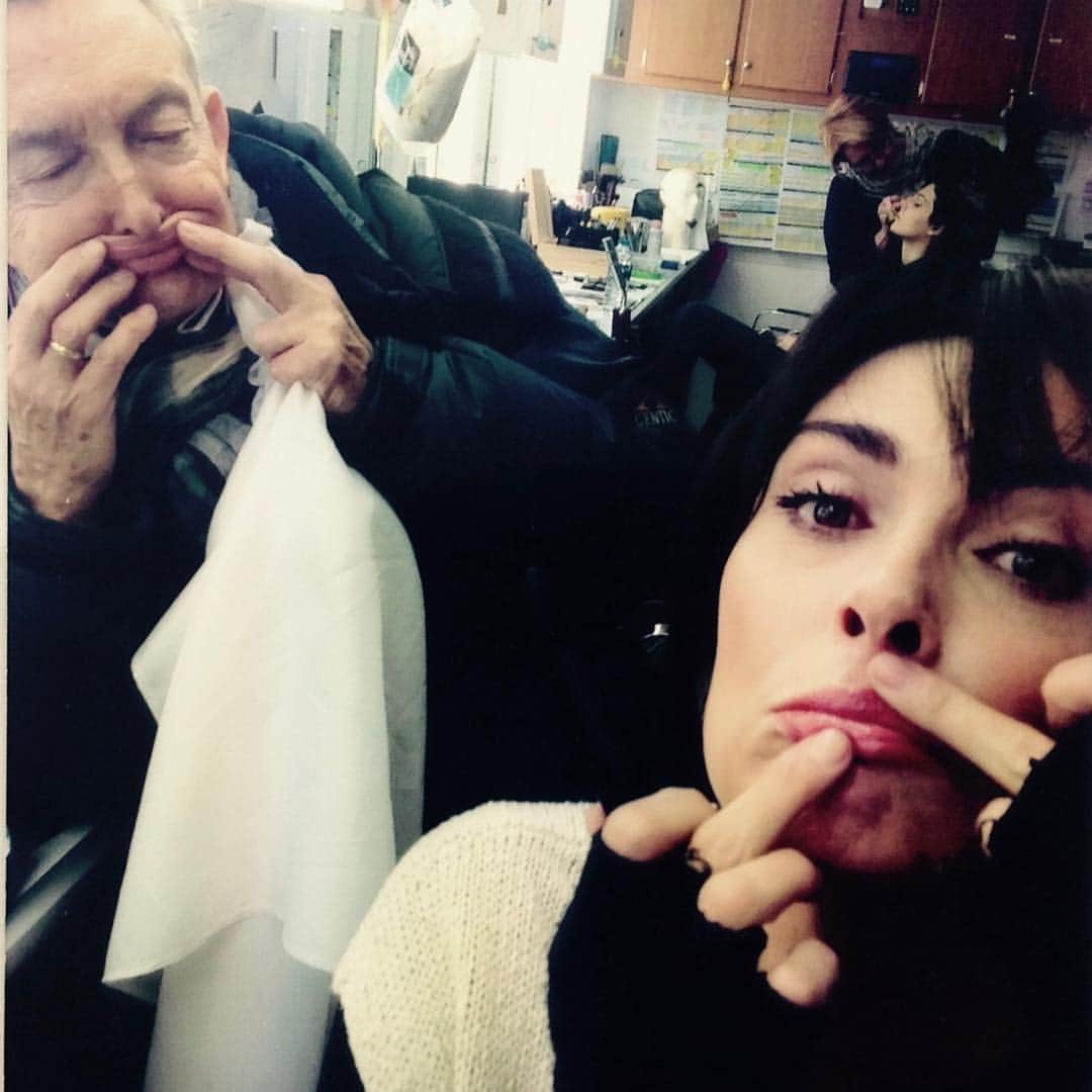 ミシェル・フォーブスさんのインスタグラム写真 - (ミシェル・フォーブスInstagram)「I want to share the many brilliant hair/makeup/costume designers that put me together for the last 3 seasons and gave me so much love. I miss them with all my heart. So grateful for them! And the beautiful crews in both Berlin & Budapest...#berlinstation @danithewitch @ellefrymakeup @ebbicologne @joseffischnaller77 #nicolefischnaller #waldemarpokromski  @traceywellsfilm @heathermakeup」4月1日 7時45分 - iammichelleforbes