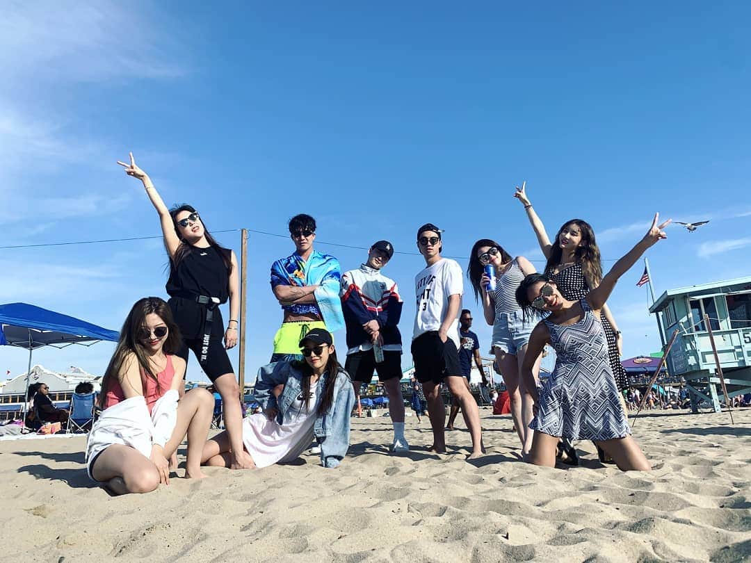 エナ さんのインスタグラム写真 - (エナ Instagram)「도랏맨들💜빨래집게ㅋㅋㅋㅋㅋㅋ으컁컁컁」4月1日 7時57分 - eunkyung.shin
