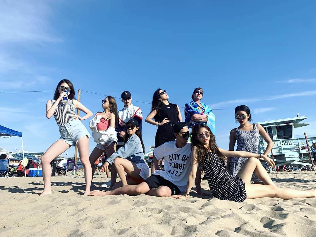 エナ さんのインスタグラム写真 - (エナ Instagram)「도랏맨들💜빨래집게ㅋㅋㅋㅋㅋㅋ으컁컁컁」4月1日 7時57分 - eunkyung.shin