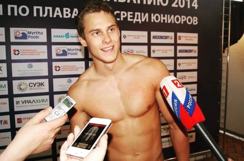 ウラジミール・モロゾフのインスタグラム：「Неделя до начала Чемпионата России. Приходите в СК Олимпийский с 8-12 посмотреть на лучших пловцов России и Мира в борьбе за место в команде!  #madwave」