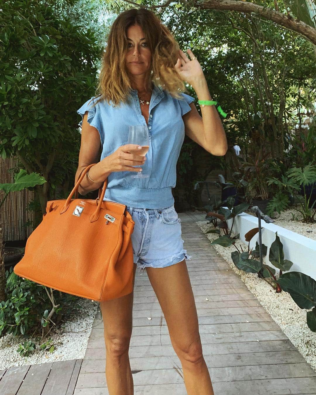 ケリー・キローレン・ベンサイモンさんのインスタグラム写真 - (ケリー・キローレン・ベンサイモンInstagram)「Perfect way to end the Sunday.  #miami #travel #vacation #ootd」4月1日 8時51分 - kellybensimon