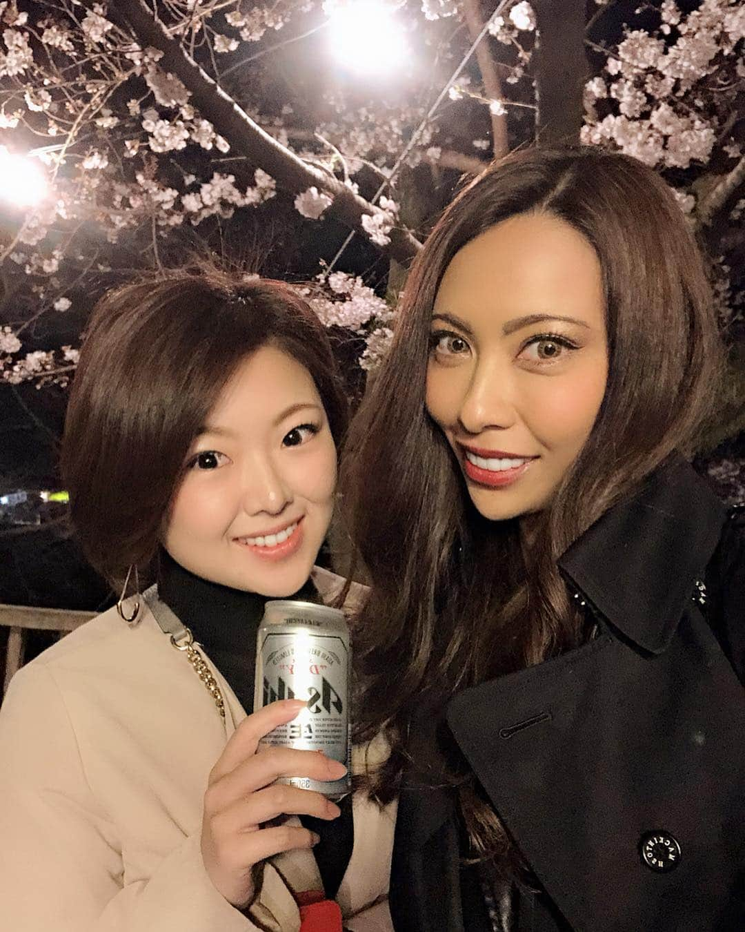 CAMIRAさんのインスタグラム写真 - (CAMIRAInstagram)「むっちゃんと夜桜も見れたし満足🤤🌸 東京帰ります٩꒰⍢ ꒱۶⁼³₌₃ #夜桜#桜#岡崎桜祭り#桜祭り」4月1日 9時09分 - camila.528